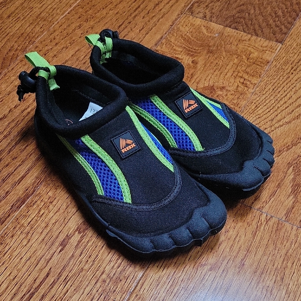 Kids Black and Green Water Shoes